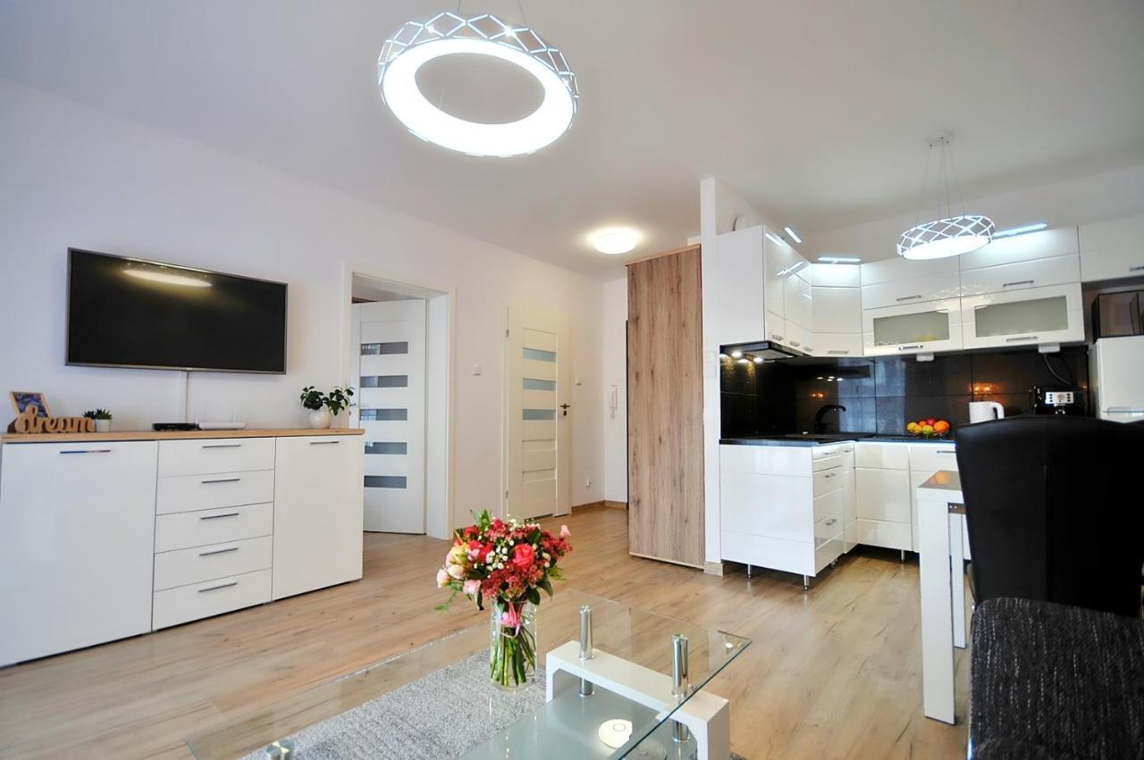 Michelle Apartment Polanki Park Колобжег Екстер'єр фото